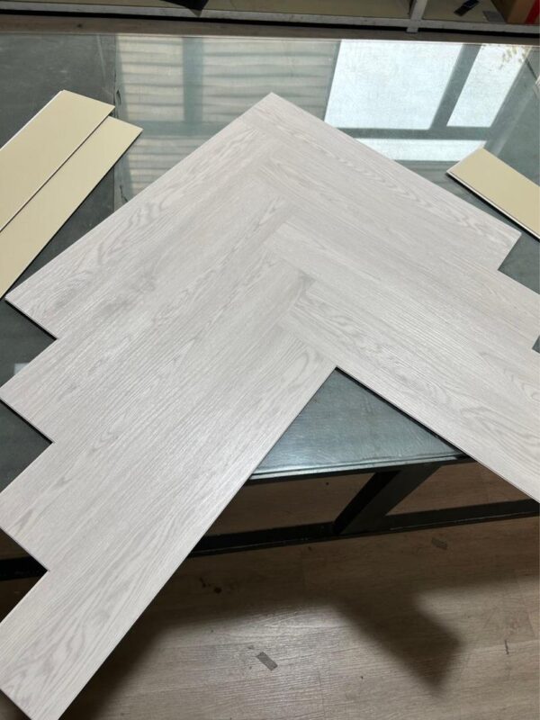 Ξύλινα δάπεδα, Παρκέ, Δάπεδα Laminate, Ξύλινα Πατώματα, Δάπεδα spc, Deck Εξωτερικών Χώρων, Διακοσμητικά Πάνελ, Ακουστικά Πάνελ